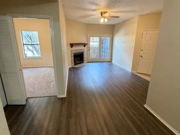 3244 Donnelly Cir APT 1111, Fort Worth, TX 76107