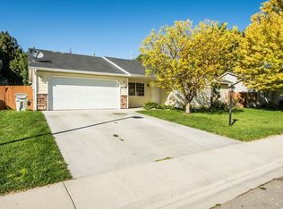 2516 E Lily Ave, Nampa, ID 83686