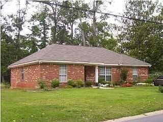 2nd image of 1802 Gill Rd