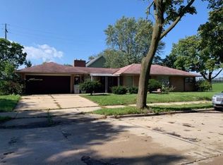 4875 N 44th St, Milwaukee, WI 53218