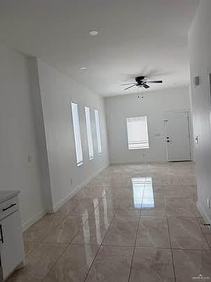 5th image of 408 Gastel Cir #1
