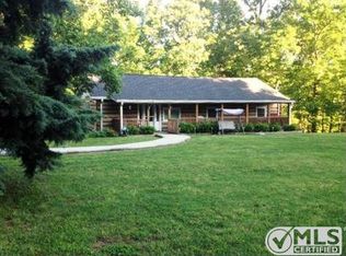 4032 Sams Creek Rd, Pegram, TN 37143
