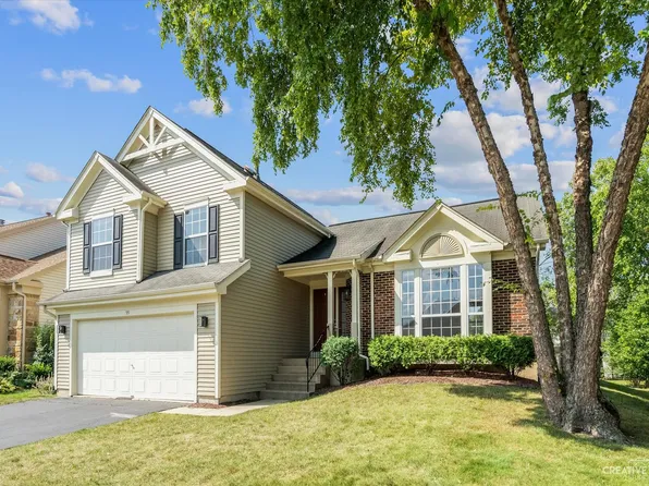 99 Plymouth Ct, Aurora, IL 60504