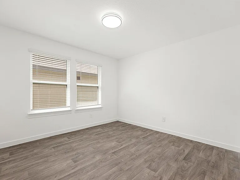 6931 Dell Vista Dr — Photo 24