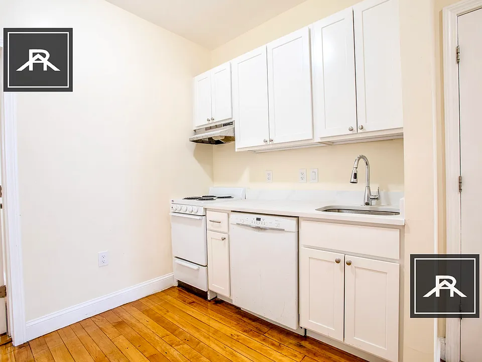 1222 Commonwealth Ave #2