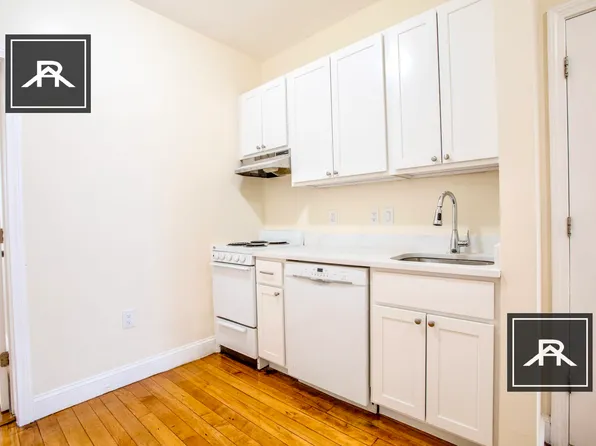 1222 Commonwealth Ave #2, Allston, MA 02134