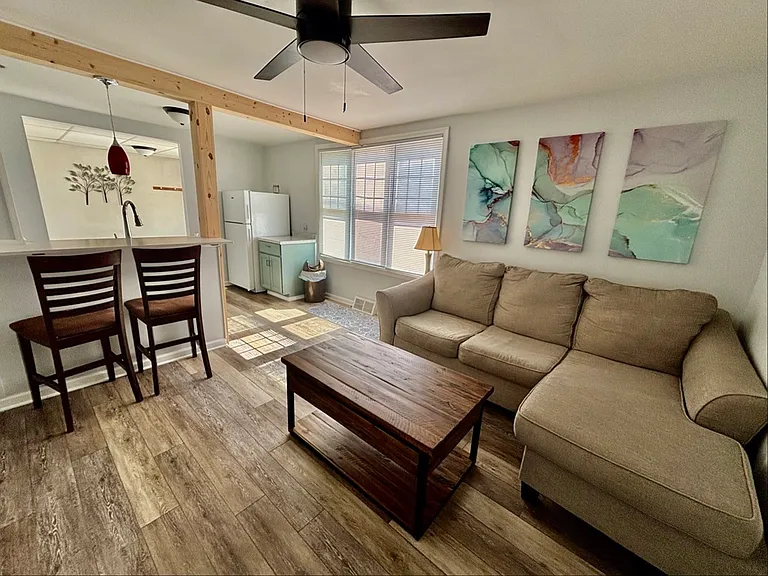 340 W 26th St #1 — Photo 4