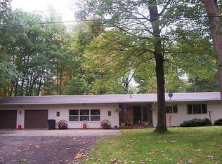 311 Boatman Rd, Houghton Lake, MI 48629