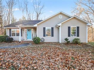 332 Cutty Sark Rd, Winston Salem, NC 27103