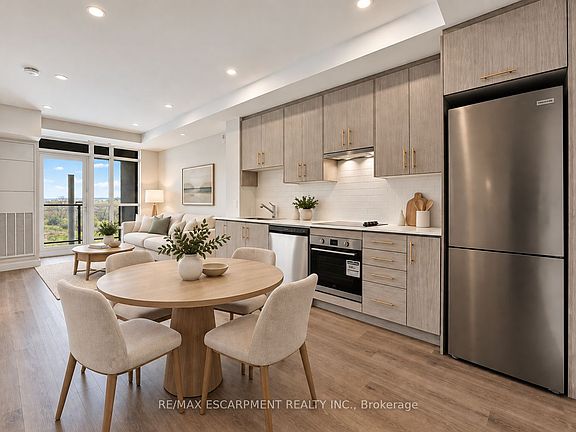 2nd image of 461 Green Rd #321