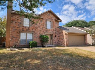 9639 Dapple Ln, Houston, TX 77065