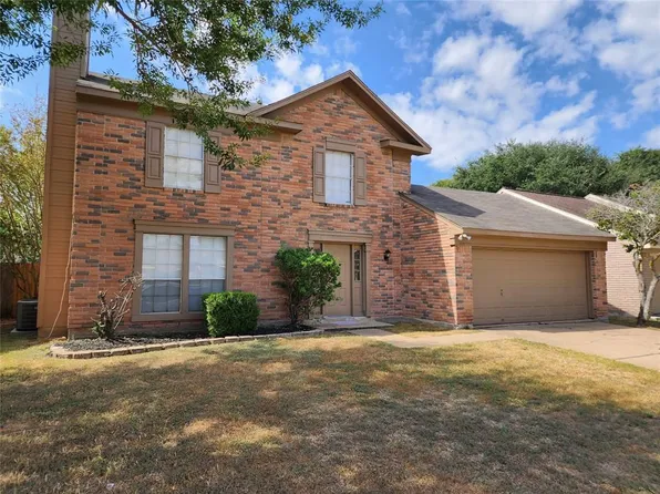 9639 Dapple Ln, Houston, TX 77065