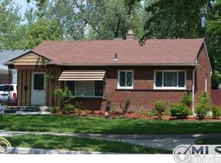 22615 Englehardt St, Saint Clair Shores, MI