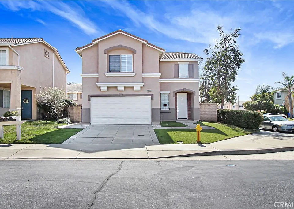 11841 Gage Dr