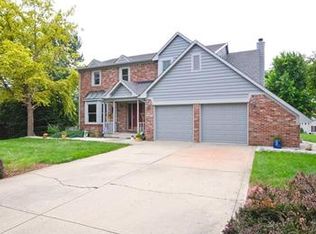 6867 Royal Ln, Avon, IN 46123