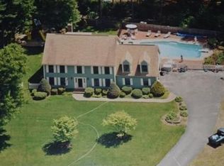 25 Charles St, Wrentham, MA 02093