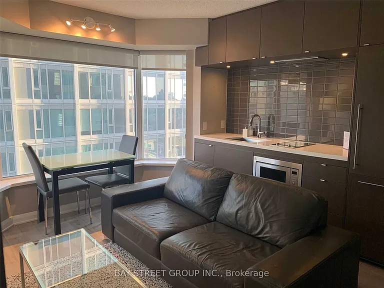 155 Yorkville Ave #1709 — Photo 3
