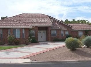 1019 Santa Helena Ave, Henderson, NV 89002