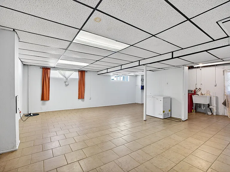 1141 Villaview Dr — Photo 34
