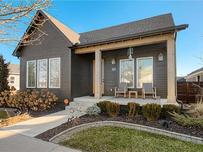 8129 N Farley Ave, Kansas City, MO, 64158