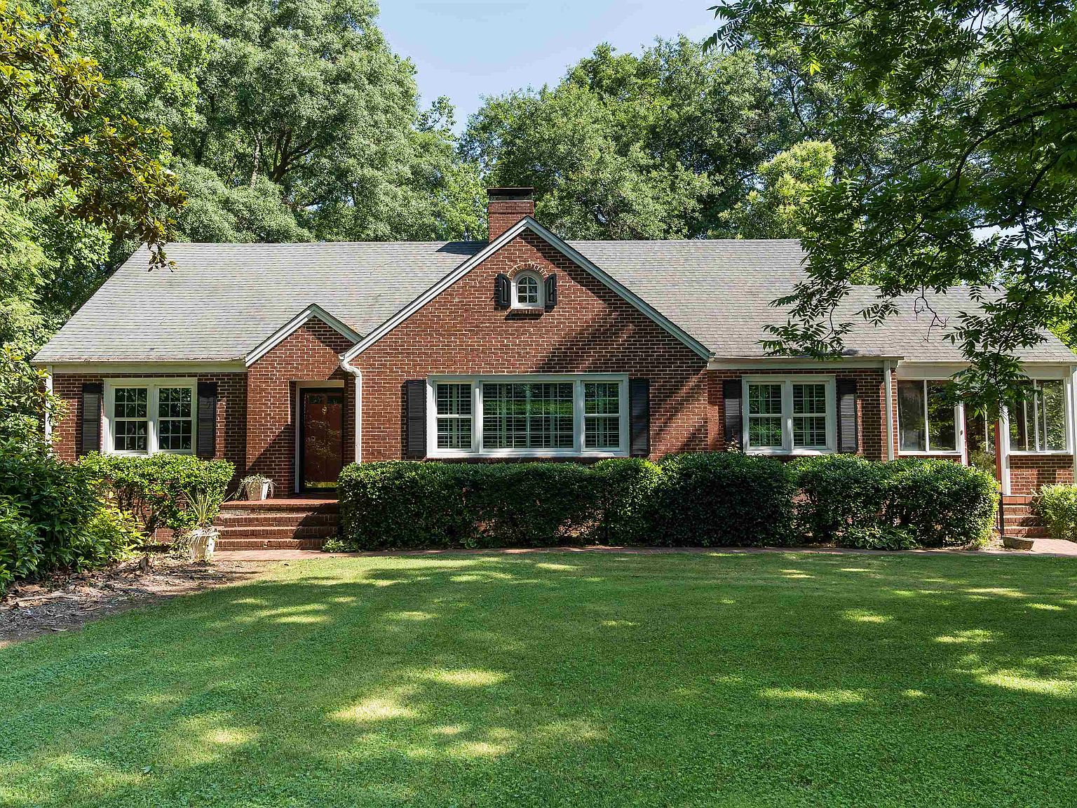 1047 Woodburn Rd, Spartanburg, SC 29302 Zillow