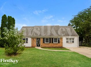 108 Thornhurst Rd, Bolingbrook, IL 60440