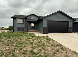 672 Eagle Ct, Box Elder, SD 57719