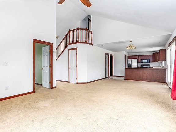 3rd image of 604 Panorama Ct
