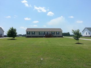 461 Ralph Dail Rd, Mount Olive, NC 28365