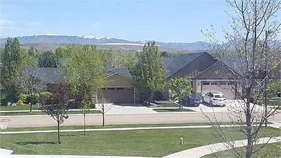 2420 E Clackamas Ct — Photo 14