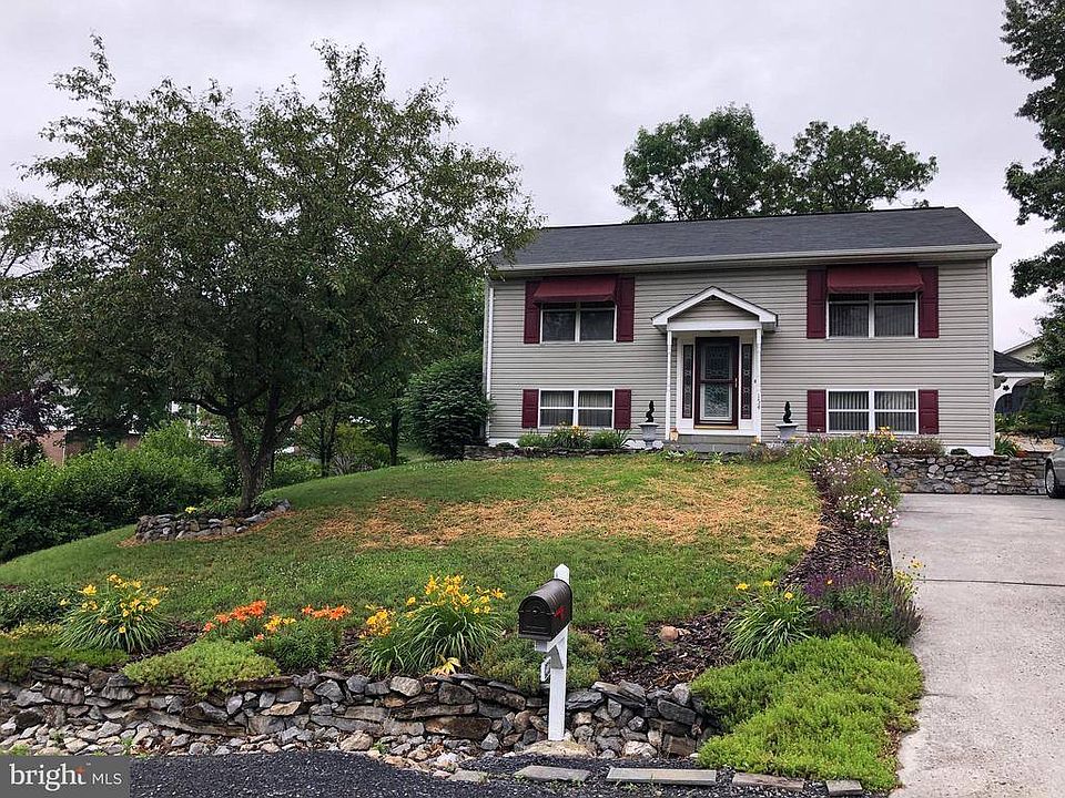 1st image of 154 Pembridge Dr