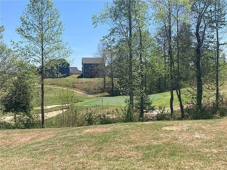 110 Greenview Ct — Photo 16
