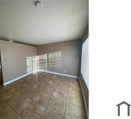 305 N 10th St #31 — Photo 6