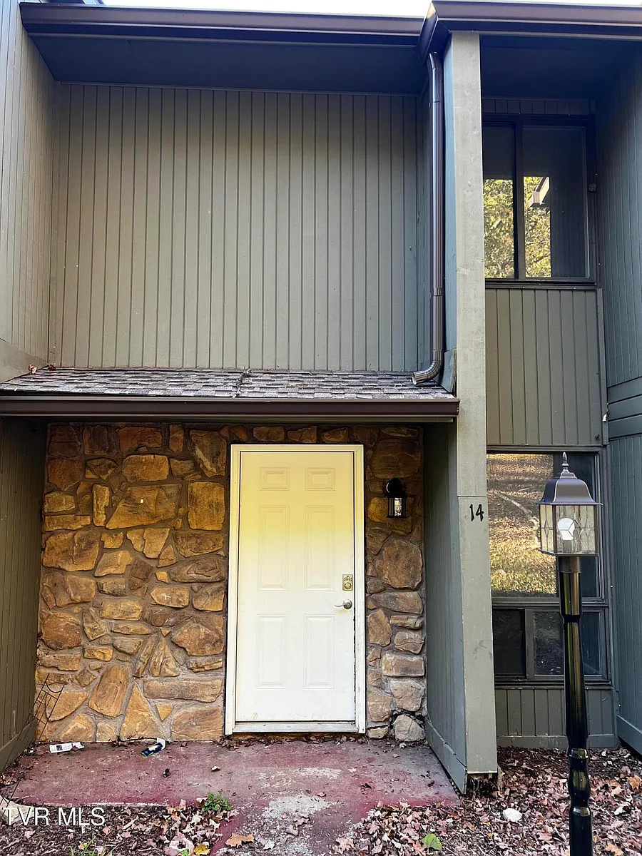 Building Photo - 1419 Colony Park Dr #13