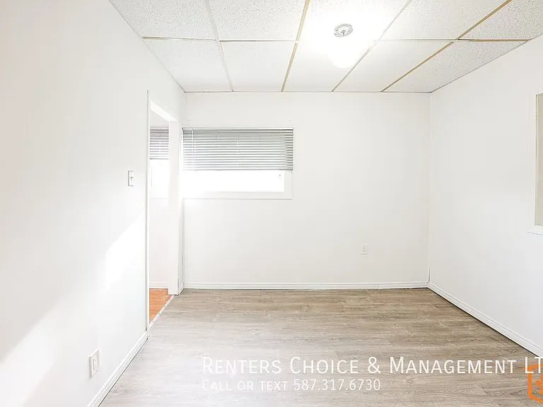 5315 48th Ave #1 — Photo 2