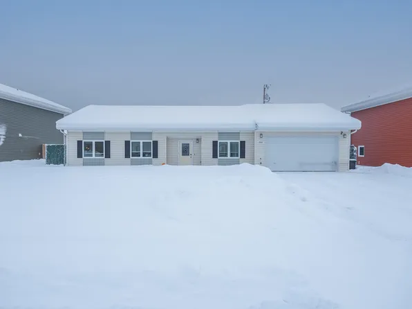 2682 War Eagle Ct, North Pole, AK 99705