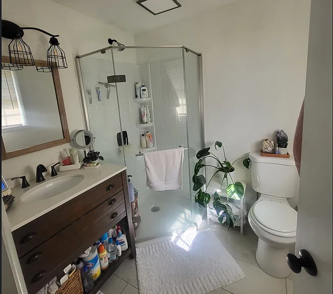 109 Thomas Rd — Photo 11