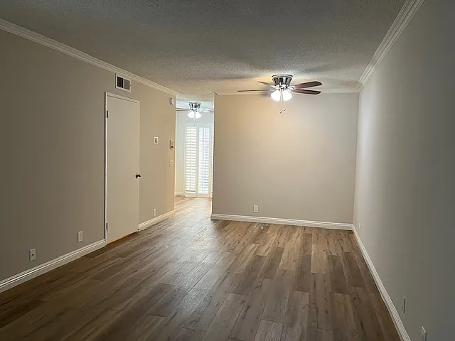 Sherman Way Townhomes — Photo 17