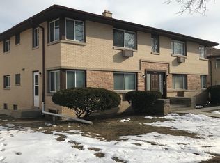 8822 W Congress St #14893060, Milwaukee, WI 53225