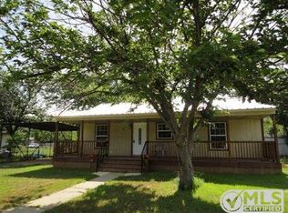 115 Summitt Ave, Graham, TX 76450