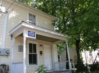 26 S Shafer St #B, Athens, OH 45701