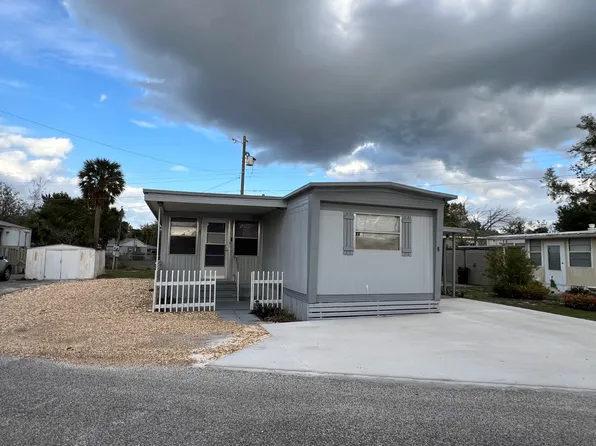 6 Rose Ln, Mount Dora, FL 32757