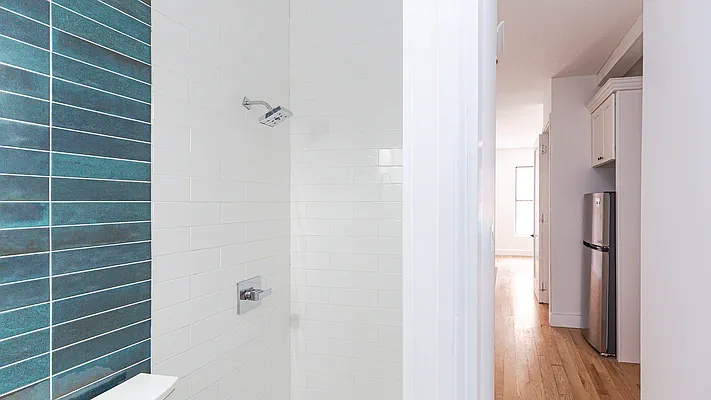 Rented by Nooklyn NYC LLC | media 38