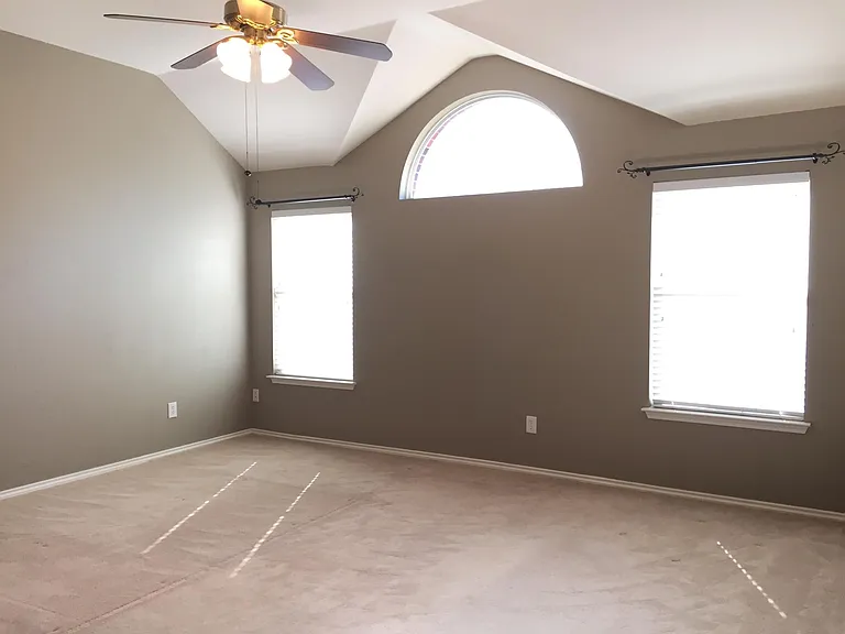 1546 Bradford Trace Dr — Photo 8