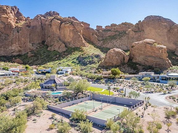 2nd image of 5945 N ECHO CANYON Lane