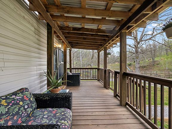 4th image of 805 Harris Rd