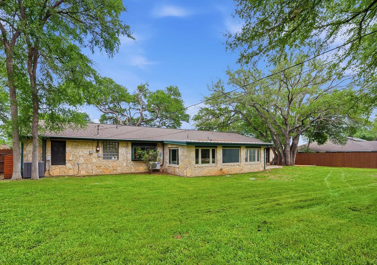 Salado Home in Rural Subdivision — Photo 1