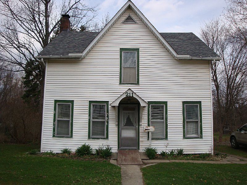 1st image of 211 N Hambden St