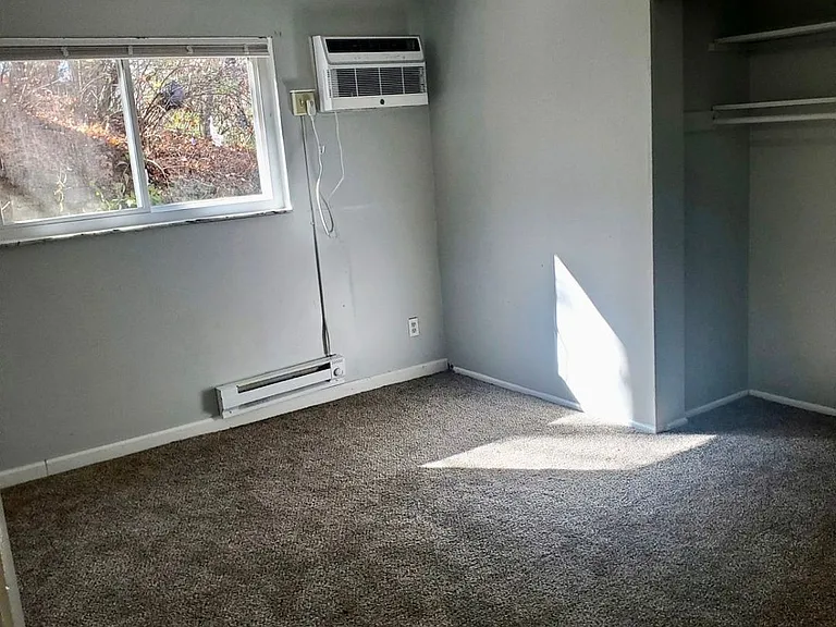 3272 Gobel Ave — Photo 14