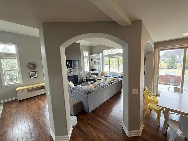 6615 Secretariat Dr — Photo 3